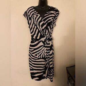 Women’s Sz M wrap dress